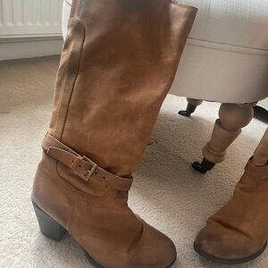 Chic Brown Leather Heeled Boots